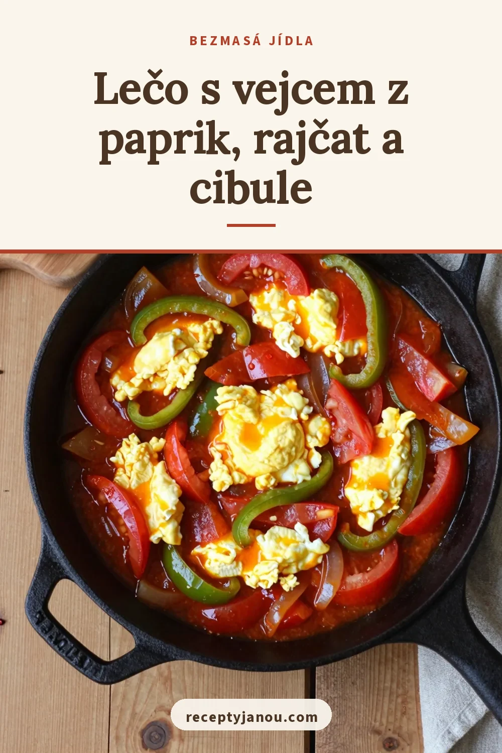 Lečo s vejcem z paprik, rajčat a cibule