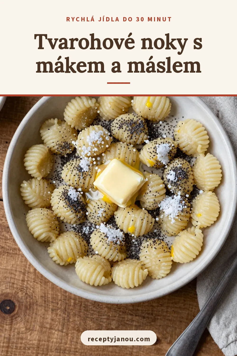Tvarohové noky s mákem a máslem