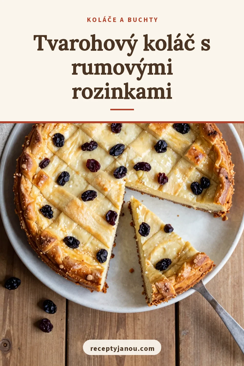 Tvarohový koláč s rumovými rozinkami